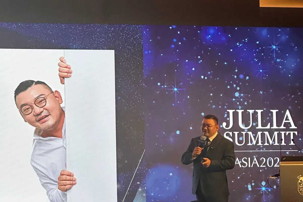 VOS皮膚科診所院長金洪錫於皮膚科學會演講